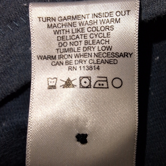 A Billy Reid long sleeve heathered blue henley shirt in a men's size large. - Picture 7 of 7